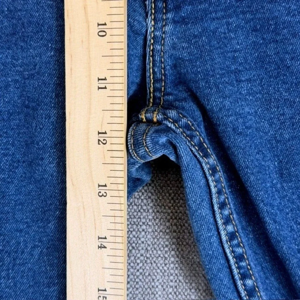 Levis 504 Regular Straight Fit Mens Jeans {Actual W38 L31) Medium Wash Blue